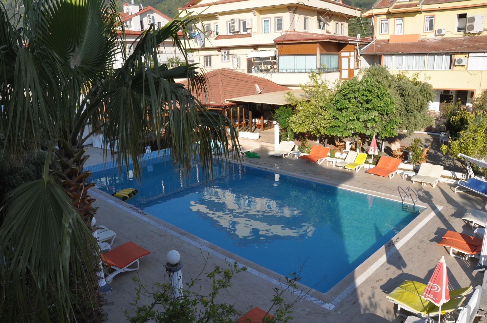 Mese Hotel & Apartments Олудениз Экстерьер фото